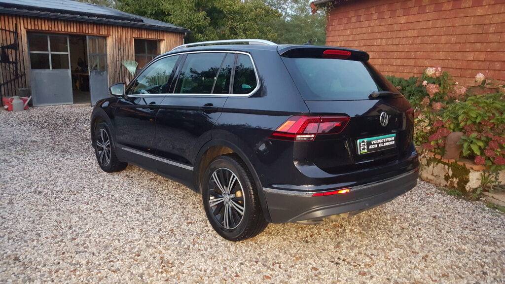 Car valeting VW Tiguan