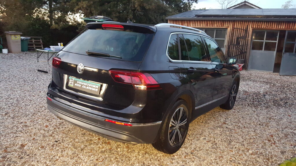 Car valeting VW Tiguan