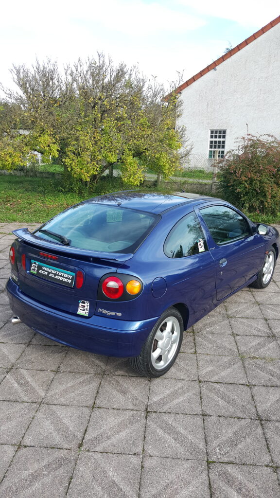 Car staging extérieur Mégane 1 Coupé