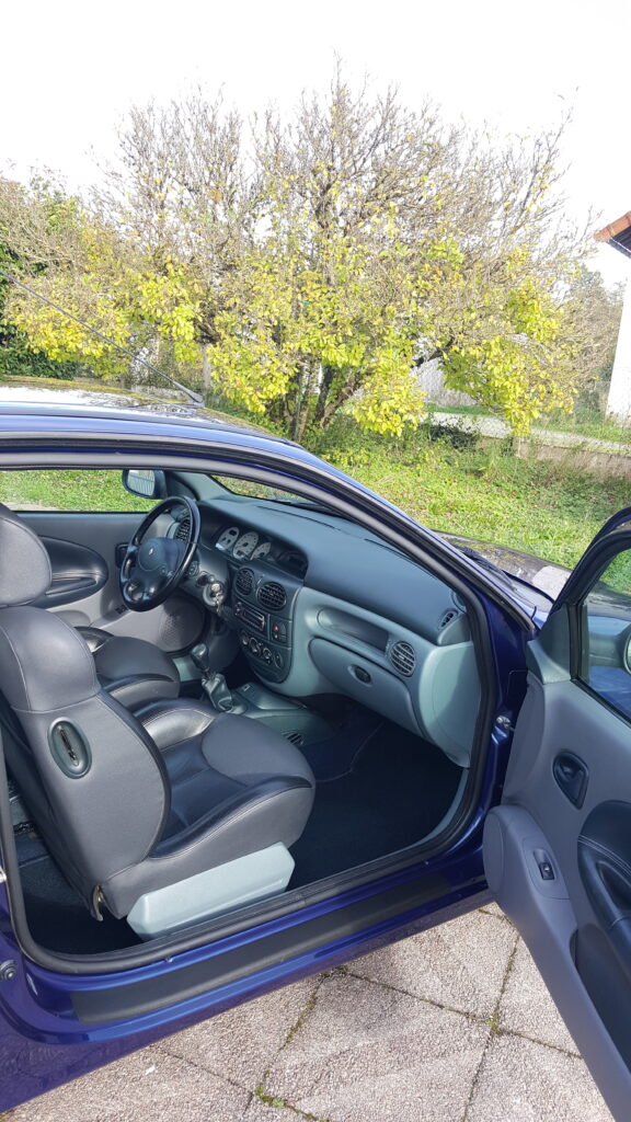 Car staging intérieur Mégane 1 Coupé